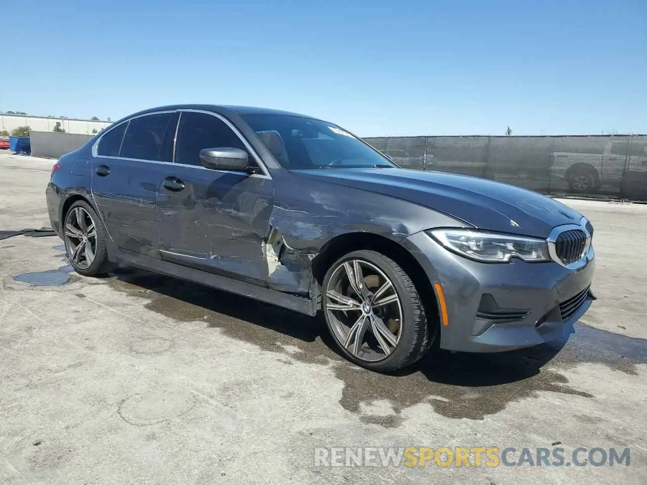 4 Фотография поврежденного автомобиля 3MW5R1J08M8B68719 BMW 3 SERIES 2021