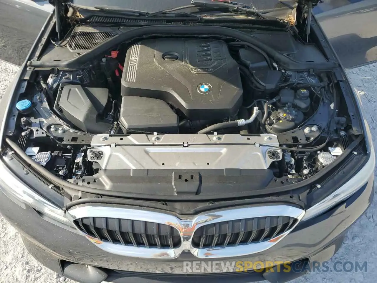 11 Photograph of a damaged car 3MW5R1J08M8B79445 BMW 3 SERIES 2021