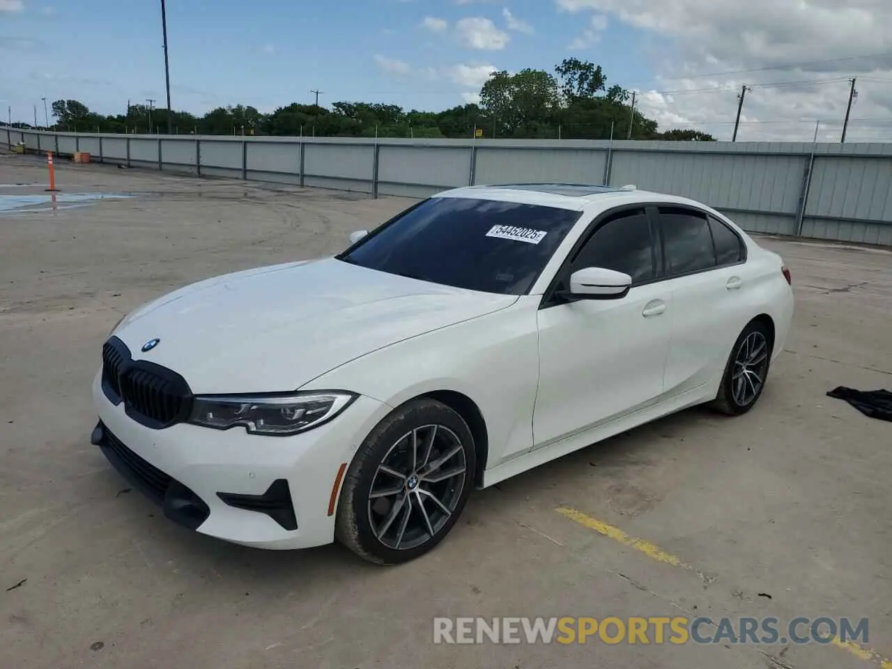 1 Photograph of a damaged car 3MW5R1J08M8B98075 BMW 3 SERIES 2021
