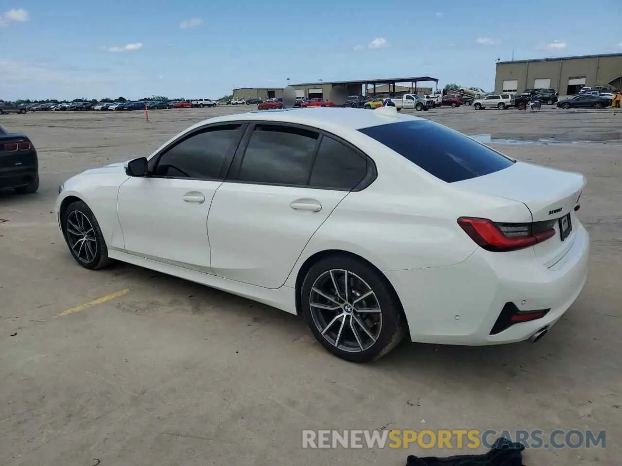 2 Photograph of a damaged car 3MW5R1J08M8B98075 BMW 3 SERIES 2021