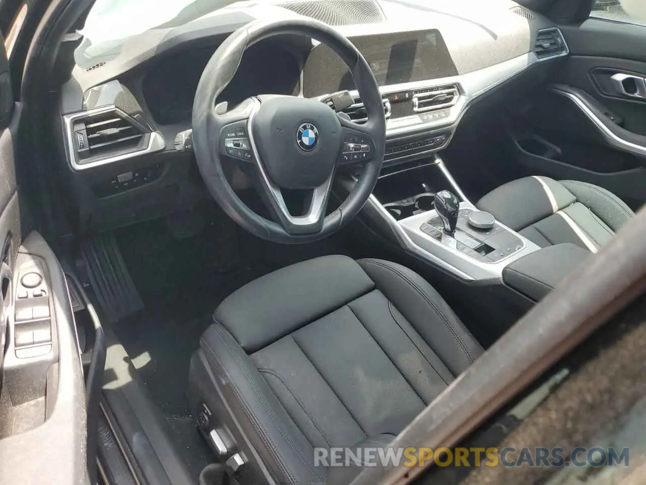 8 Photograph of a damaged car 3MW5R1J08M8C05493 BMW 3 SERIES 2021