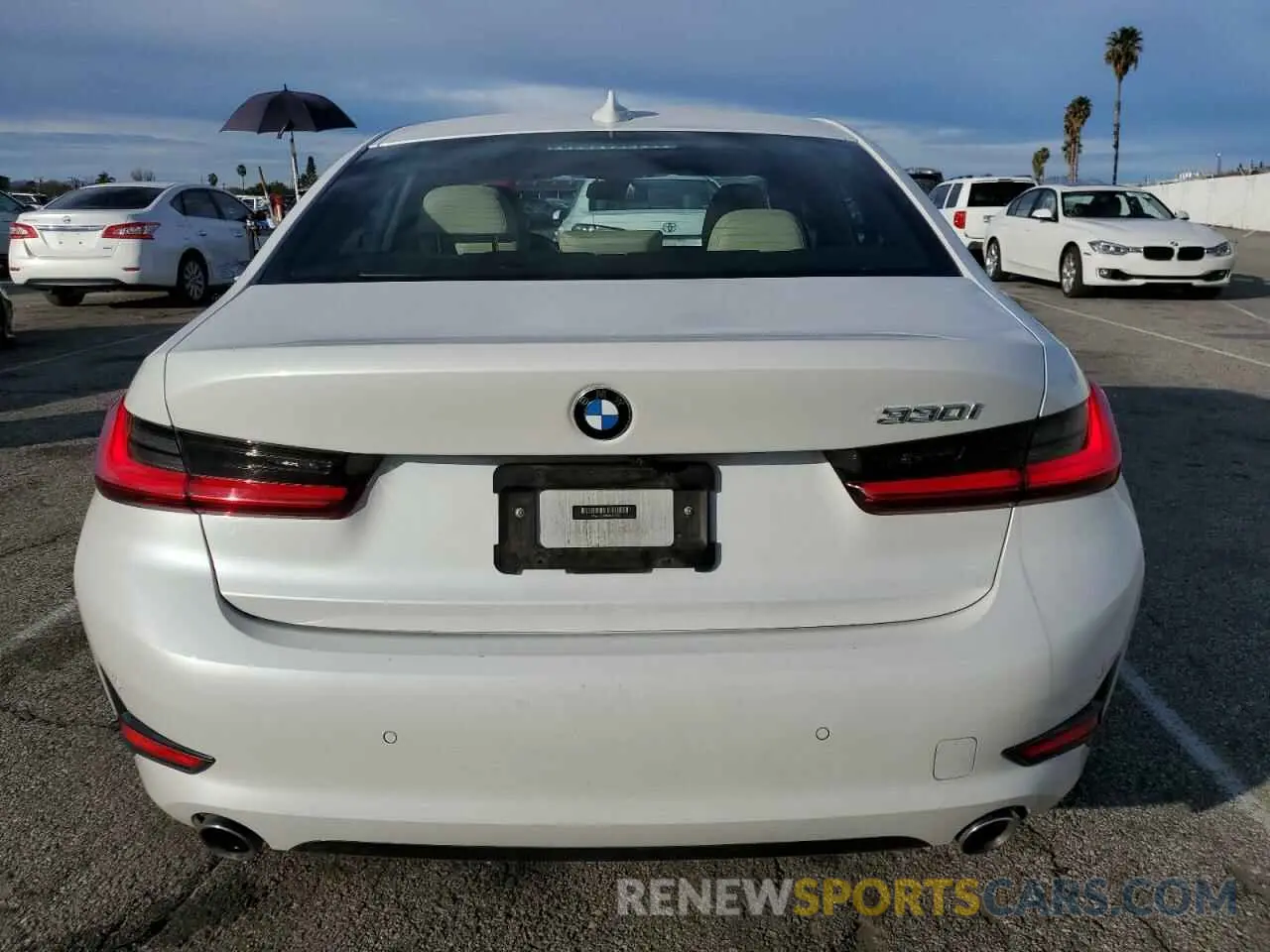 6 Фотография поврежденного автомобиля 3MW5R1J08M8C07003 BMW 3 SERIES 2021