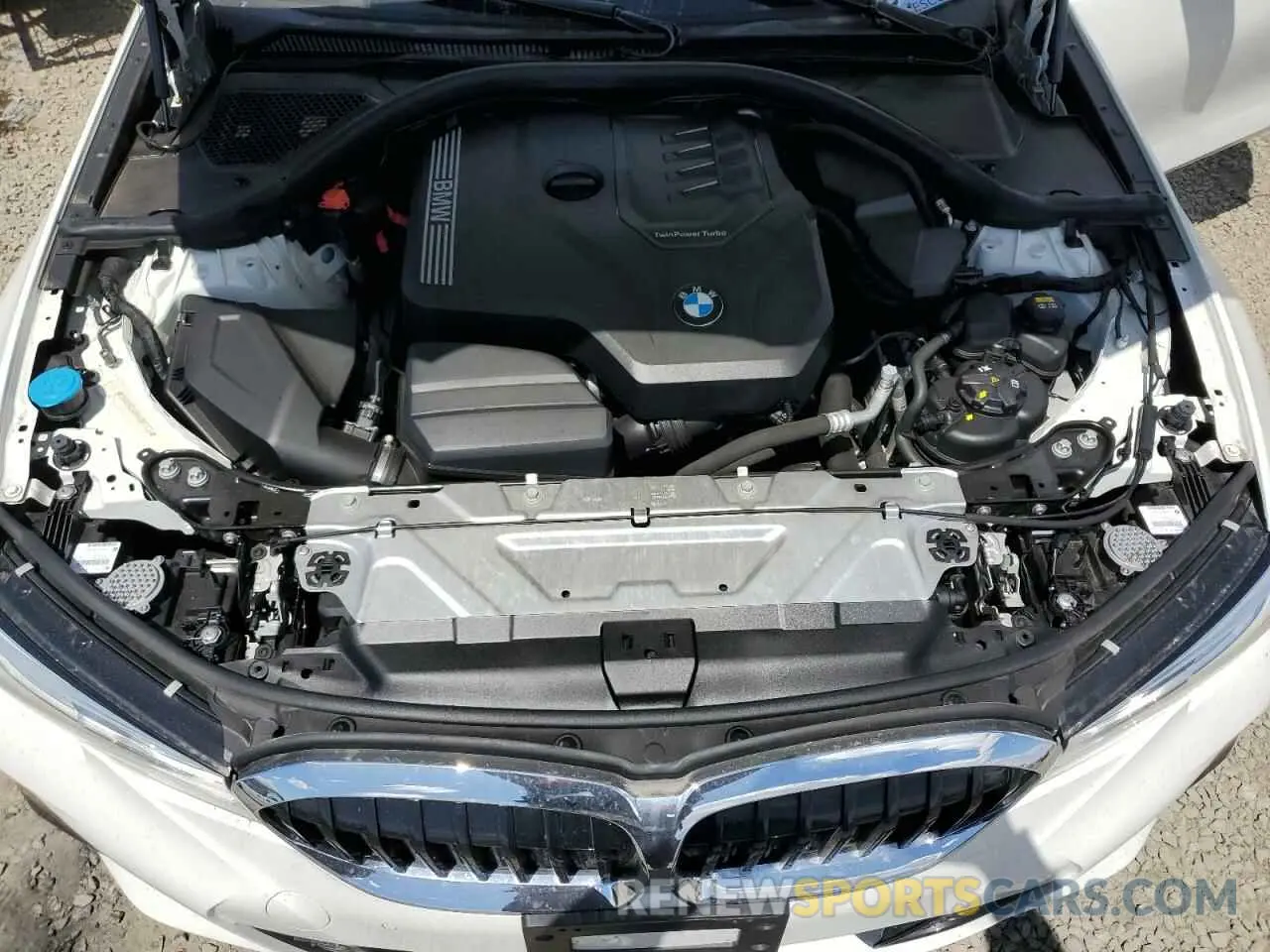 11 Photograph of a damaged car 3MW5R1J09M8B77123 BMW 3 SERIES 2021