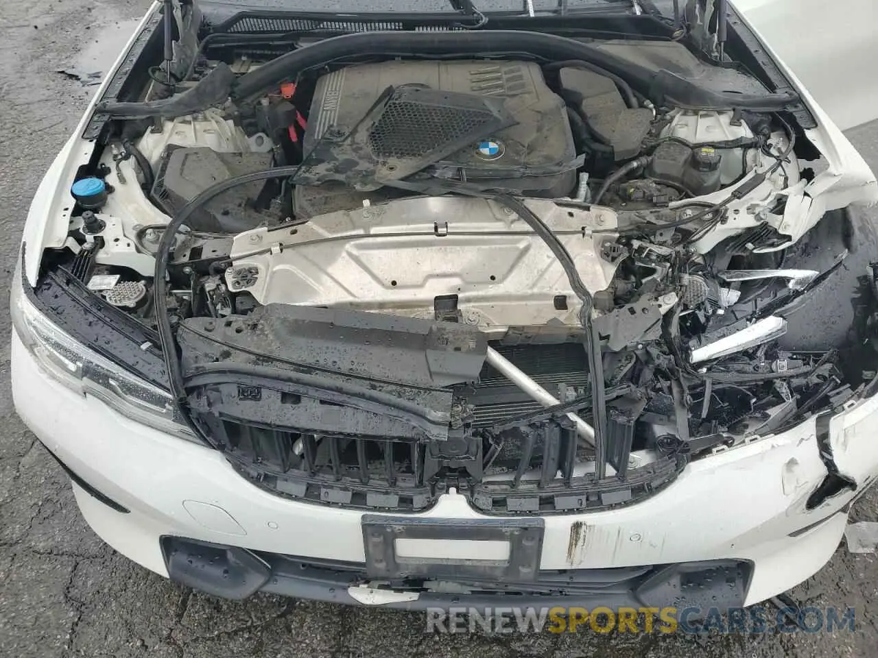 12 Photograph of a damaged car 3MW5R1J0XM8B48990 BMW 3 SERIES 2021