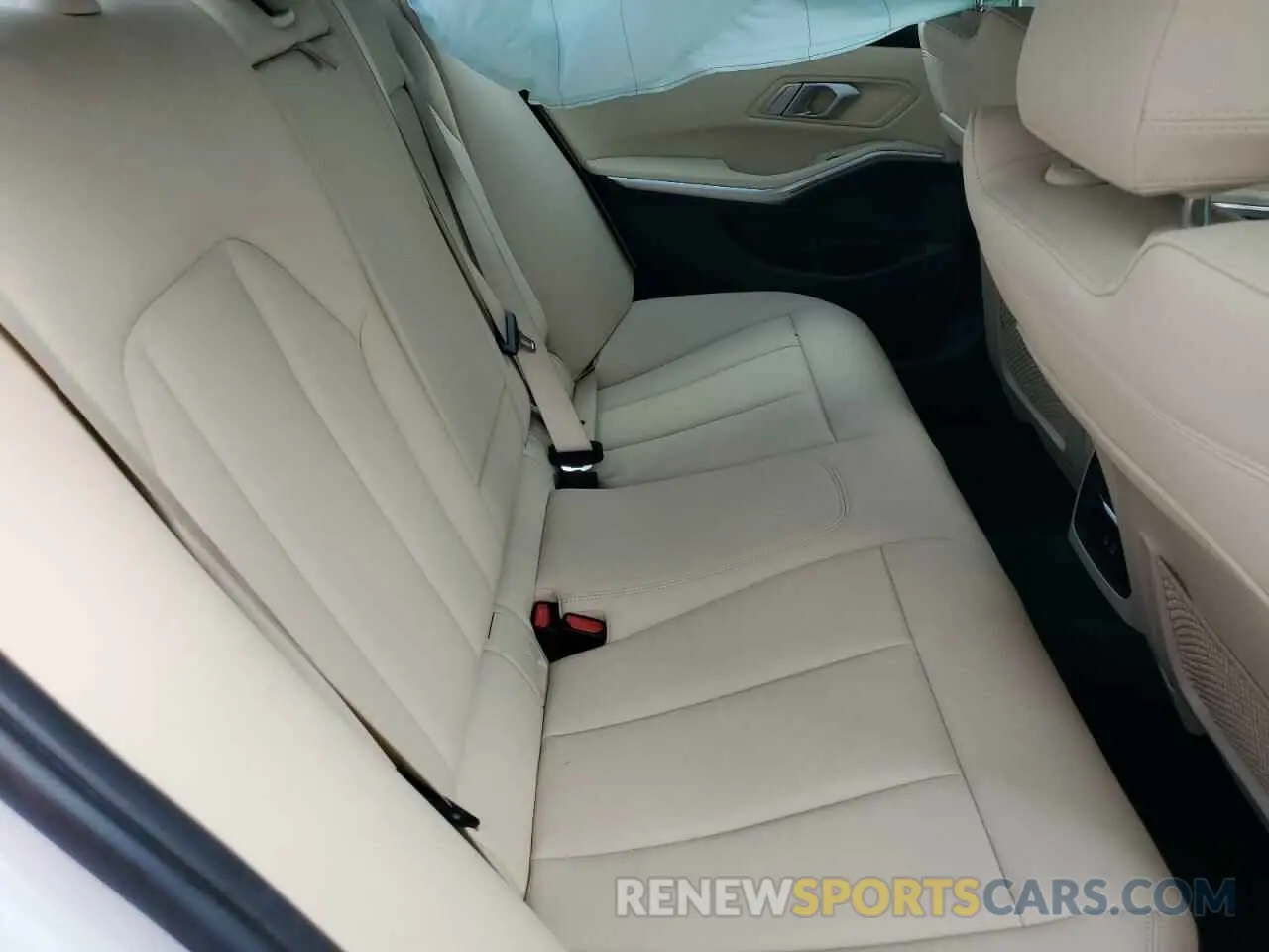 10 Фотография поврежденного автомобиля 3MW5R1J0XM8B81567 BMW 3 SERIES 2021