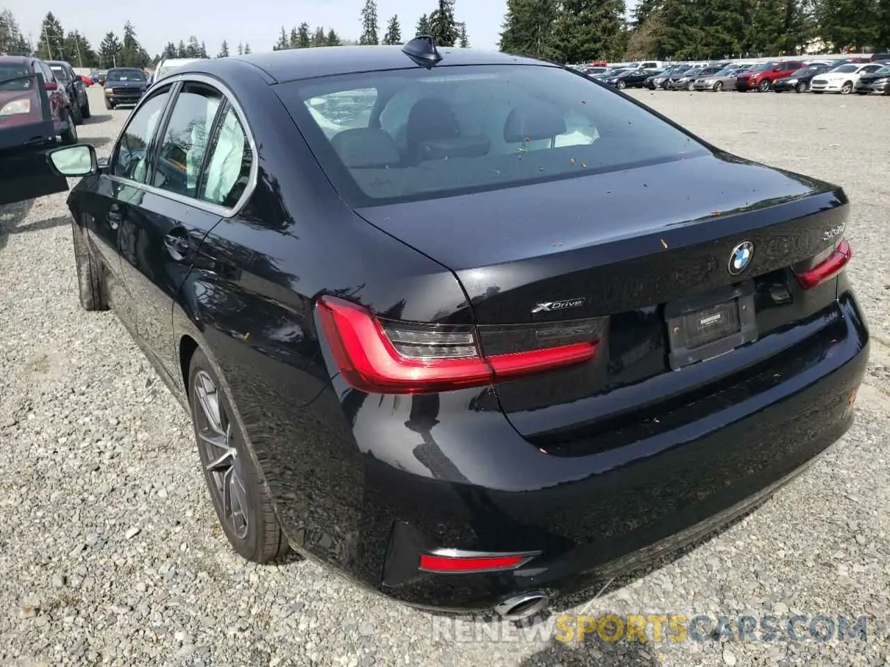 3 Photograph of a damaged car 3MW5R7J00M8C12683 BMW 3 SERIES 2021