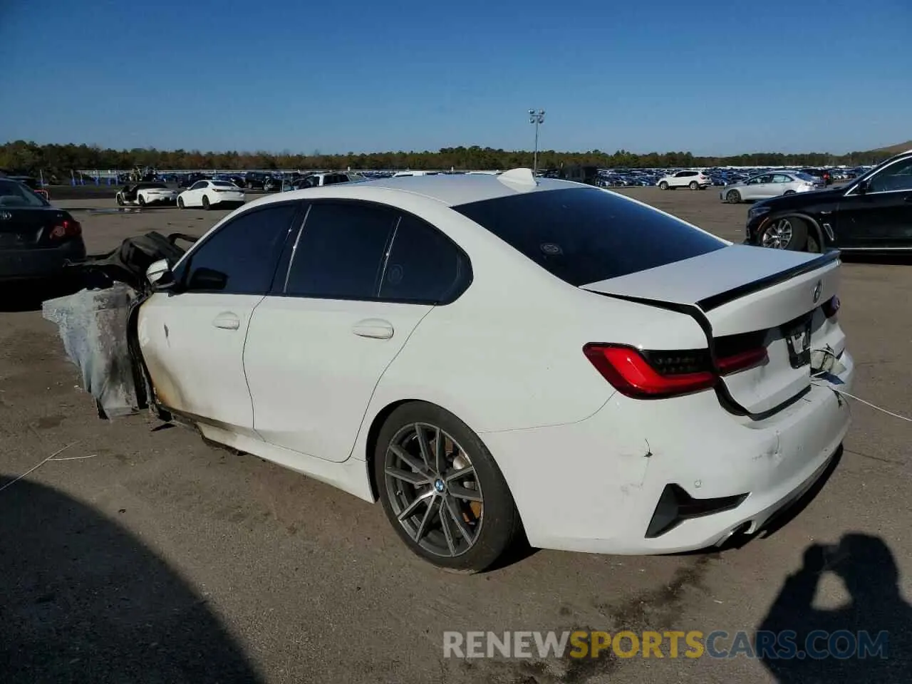 2 Фотография поврежденного автомобиля 3MW5R7J01M8B89818 BMW 3 SERIES 2021