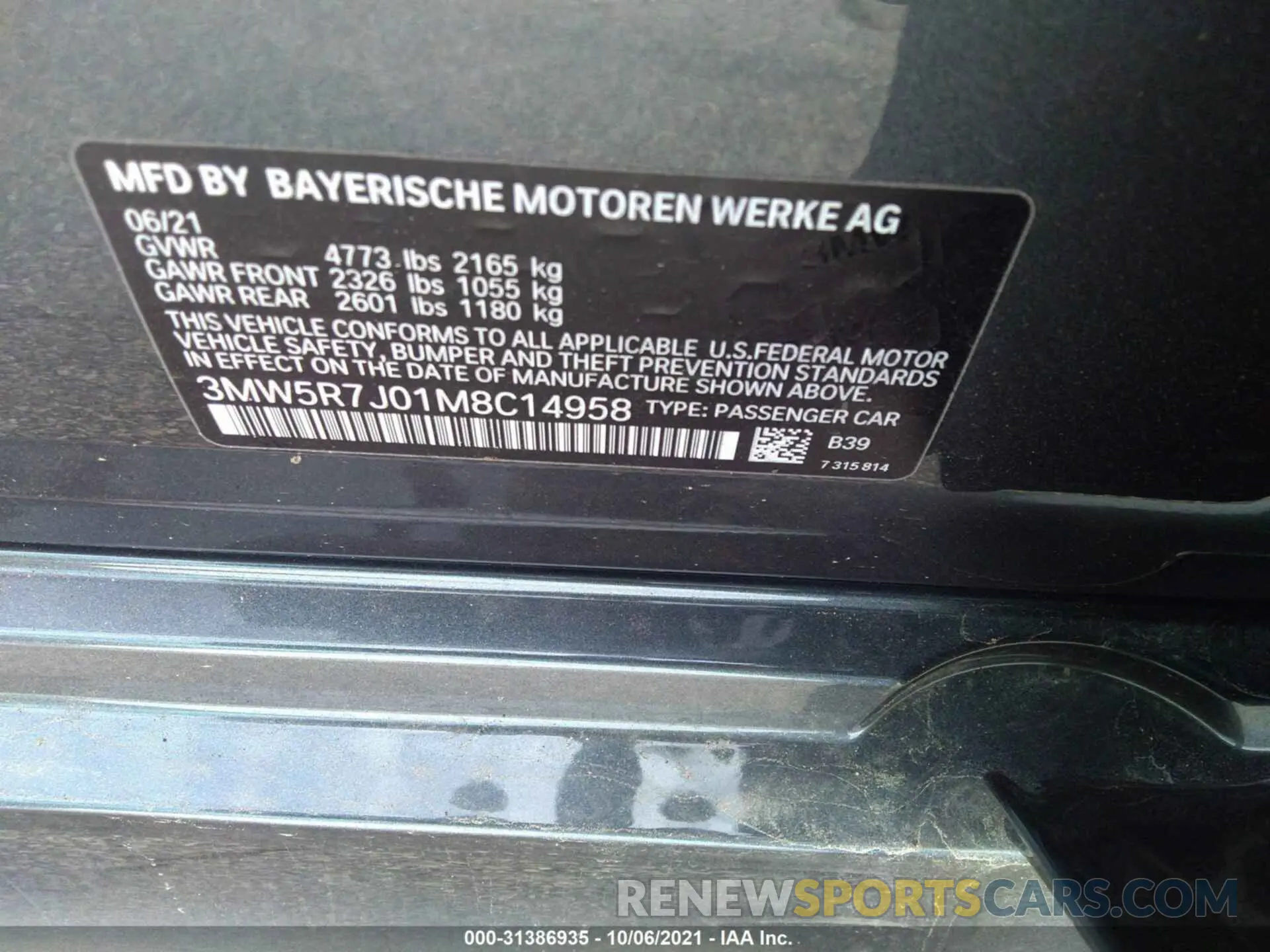 9 Photograph of a damaged car 3MW5R7J01M8C14958 BMW 3 SERIES 2021