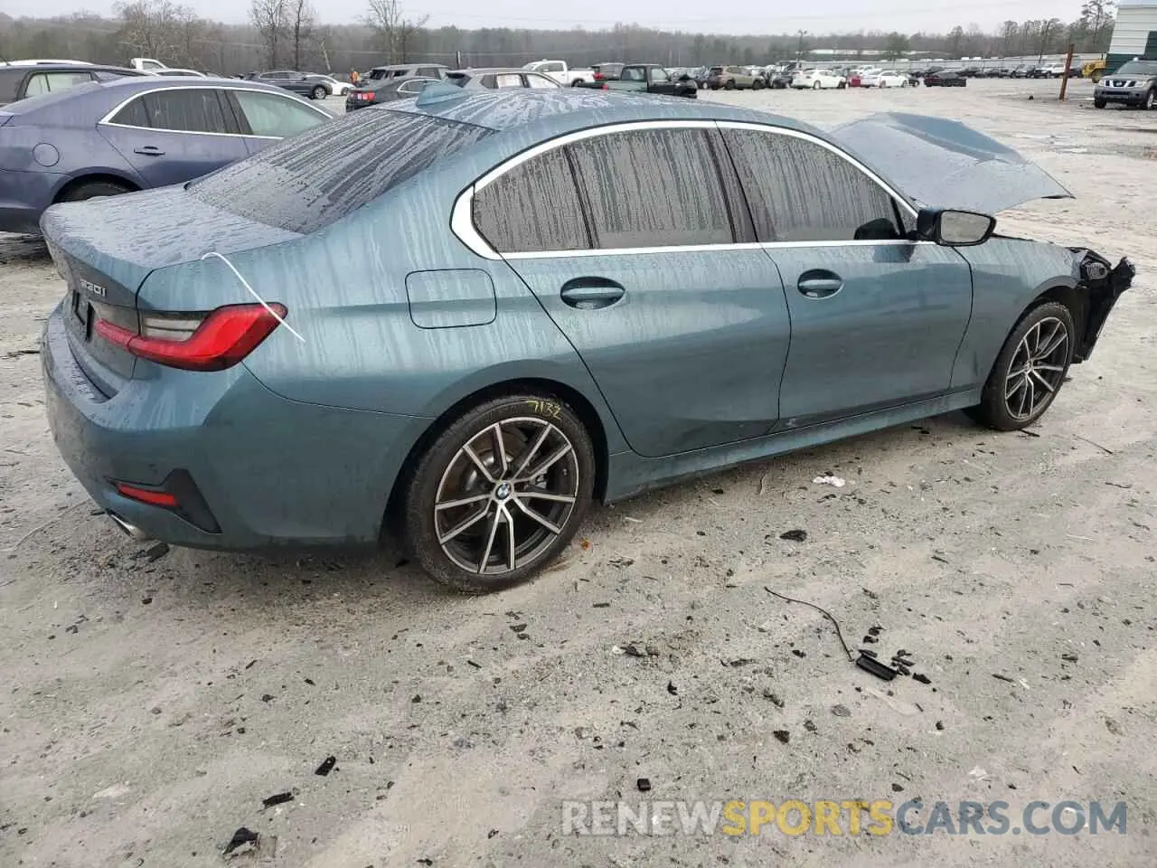 3 Photograph of a damaged car 3MW5R7J02M8C03872 BMW 3 SERIES 2021