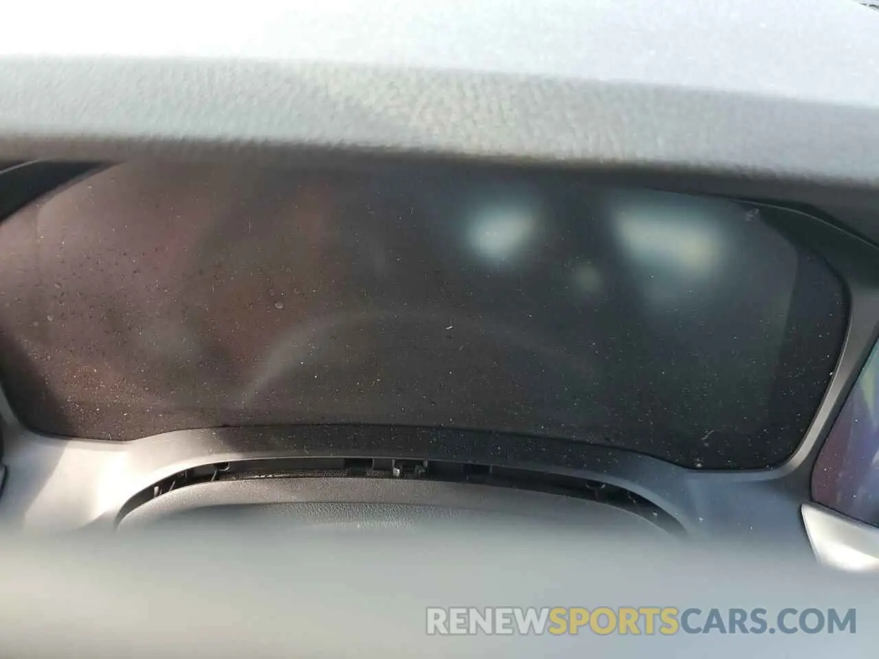 9 Photograph of a damaged car 3MW5R7J03M8B61034 BMW 3 SERIES 2021