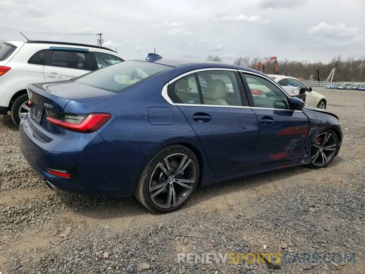 3 Photograph of a damaged car 3MW5R7J03M8B90260 BMW 3 SERIES 2021