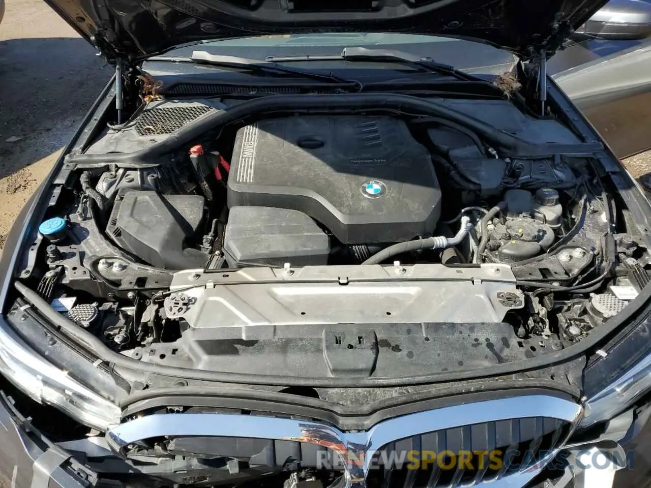11 Photograph of a damaged car 3MW5R7J05M8B51153 BMW 3 SERIES 2021
