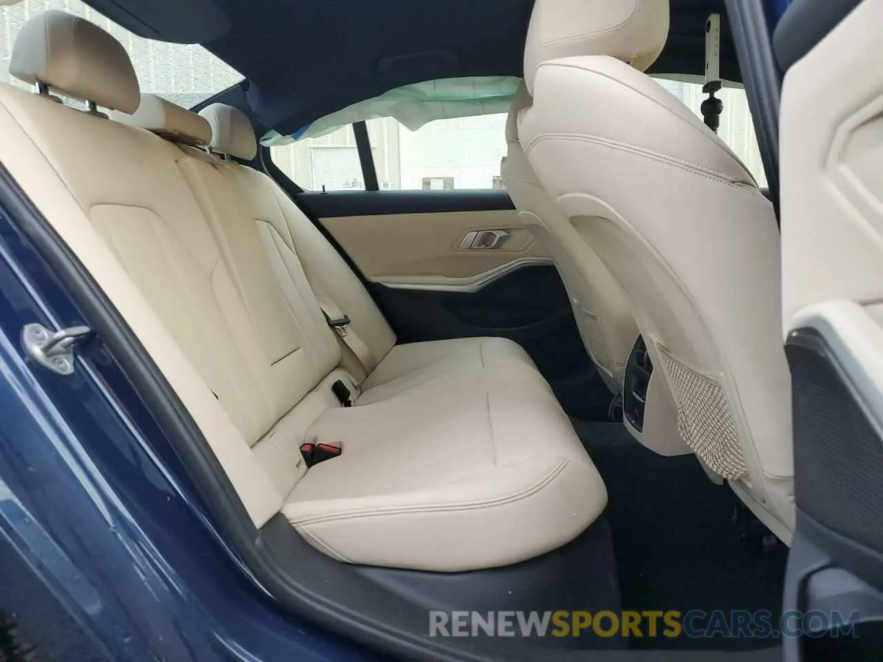 10 Фотография поврежденного автомобиля 3MW5R7J06M8B73212 BMW 3 SERIES 2021