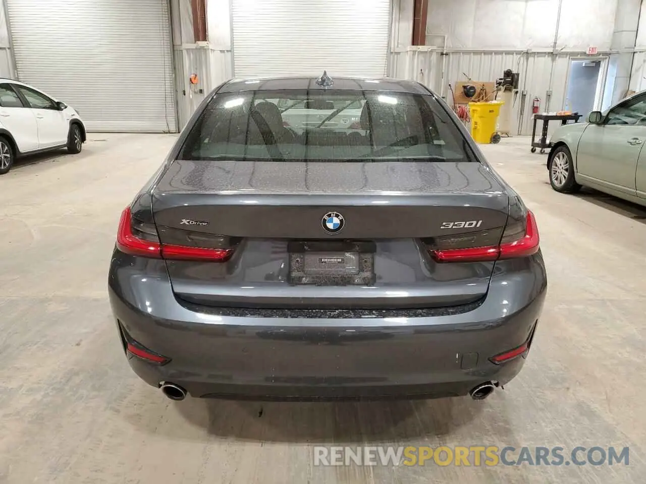 6 Photograph of a damaged car 3MW5R7J06M8B89958 BMW 3 SERIES 2021