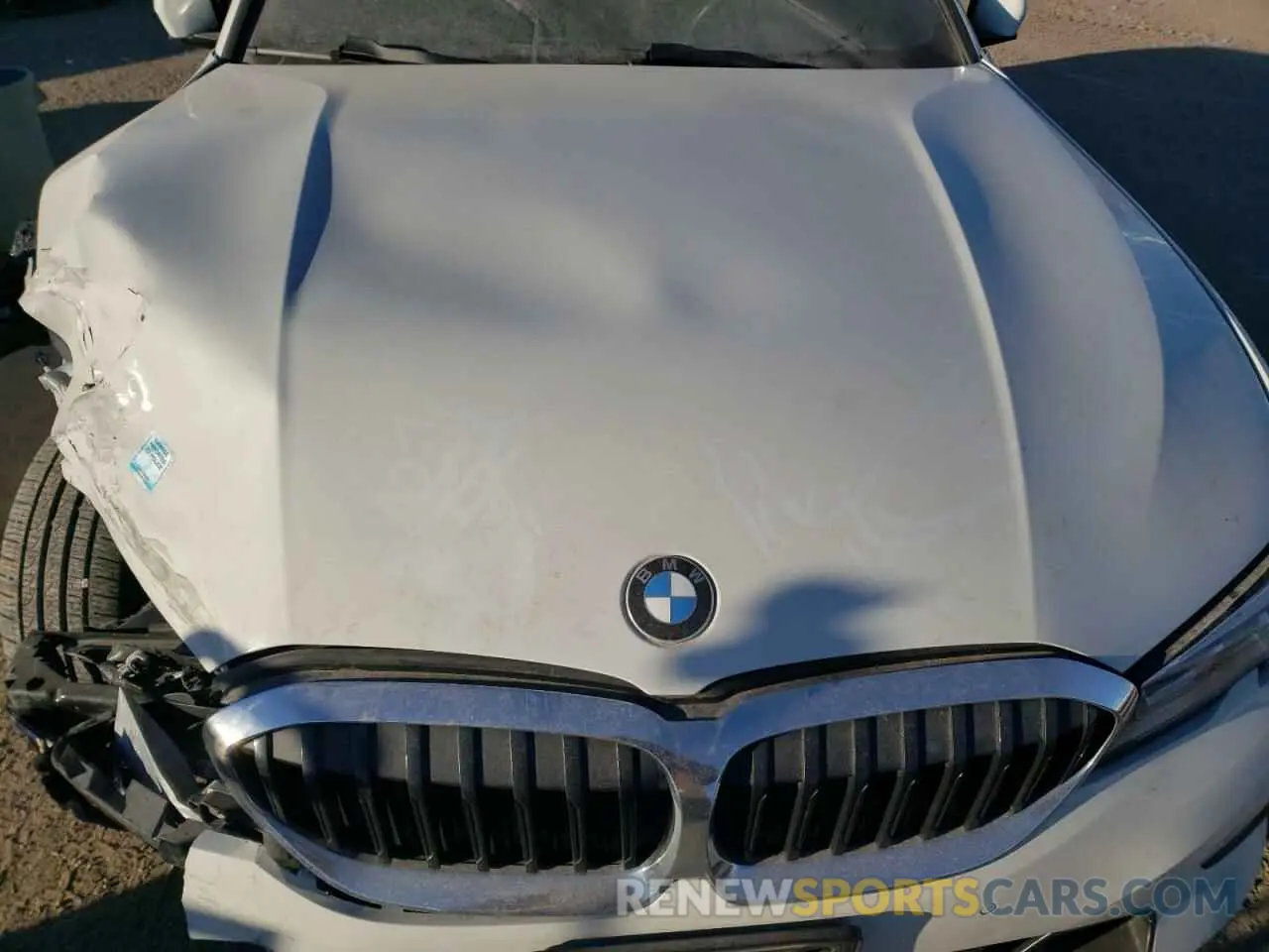 11 Фотография поврежденного автомобиля 3MW5R7J07M8C01311 BMW 3 SERIES 2021