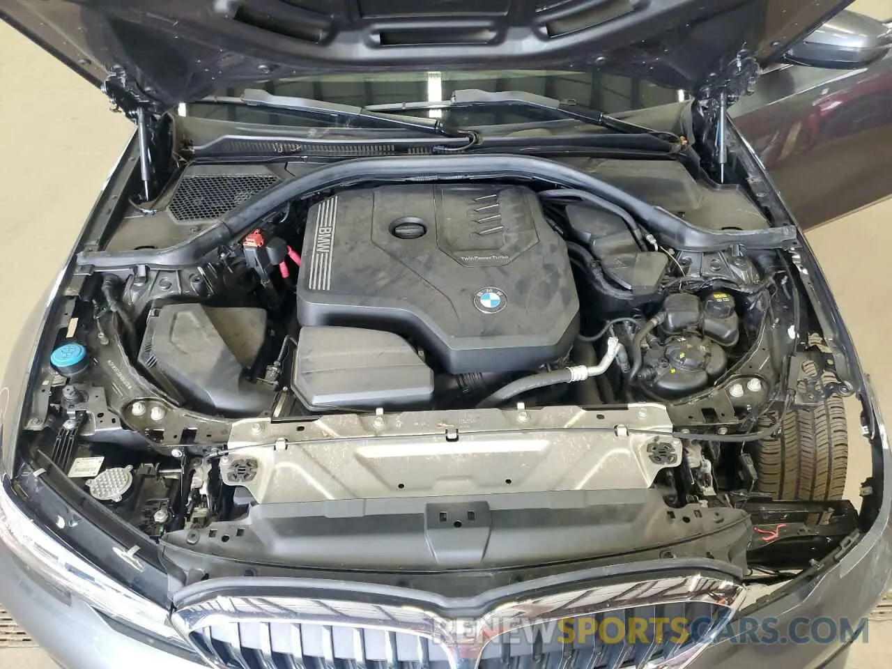 11 Photograph of a damaged car 3MW5R7J08M8B49316 BMW 3 SERIES 2021