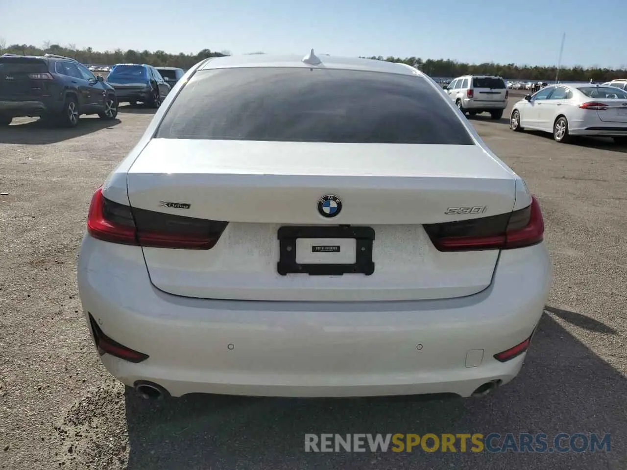 6 Photograph of a damaged car 3MW5R7J08M8C15993 BMW 3 SERIES 2021