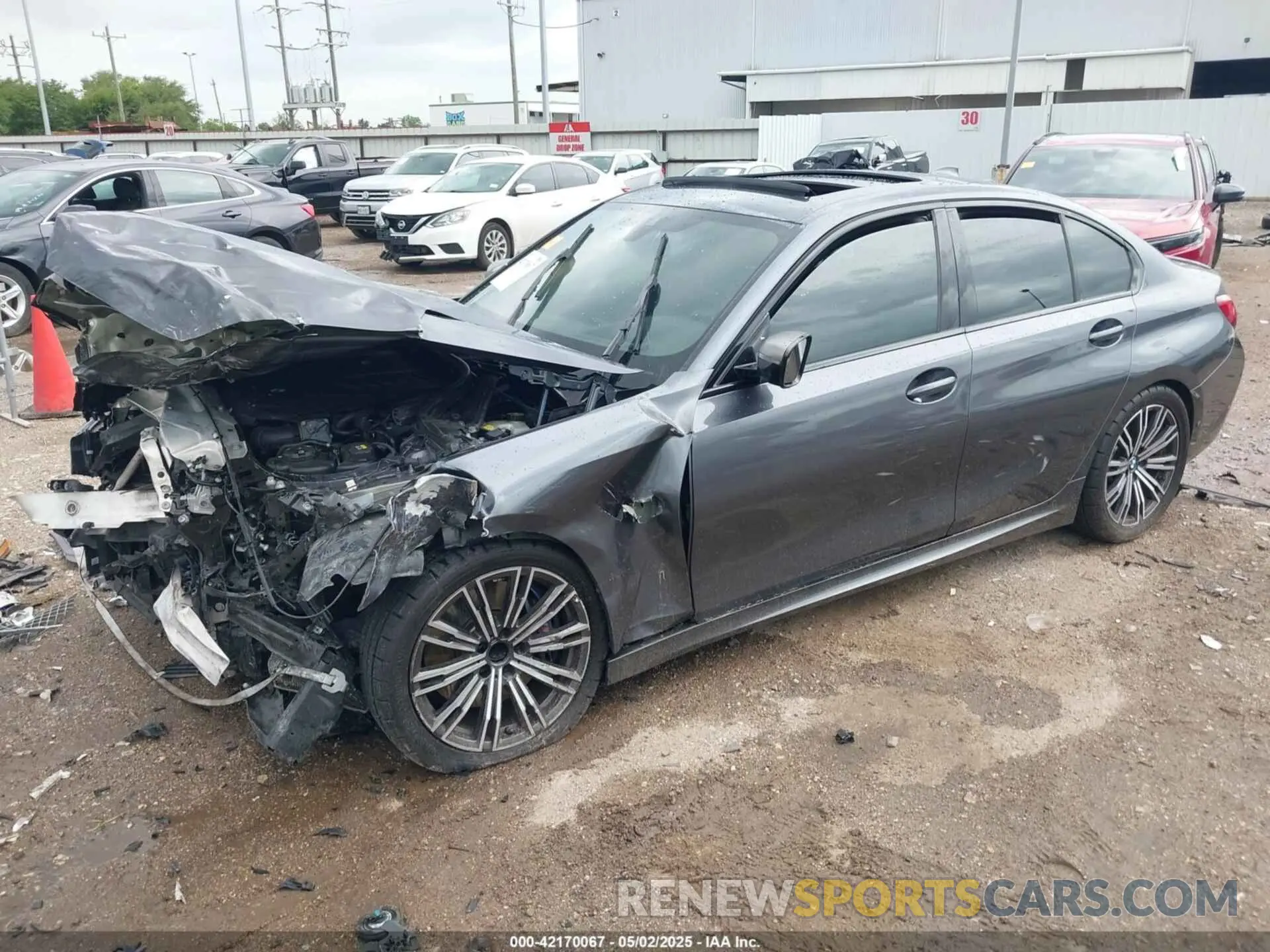 2 Фотография поврежденного автомобиля 3MW5U7J06M8C11570 BMW 3 SERIES 2021