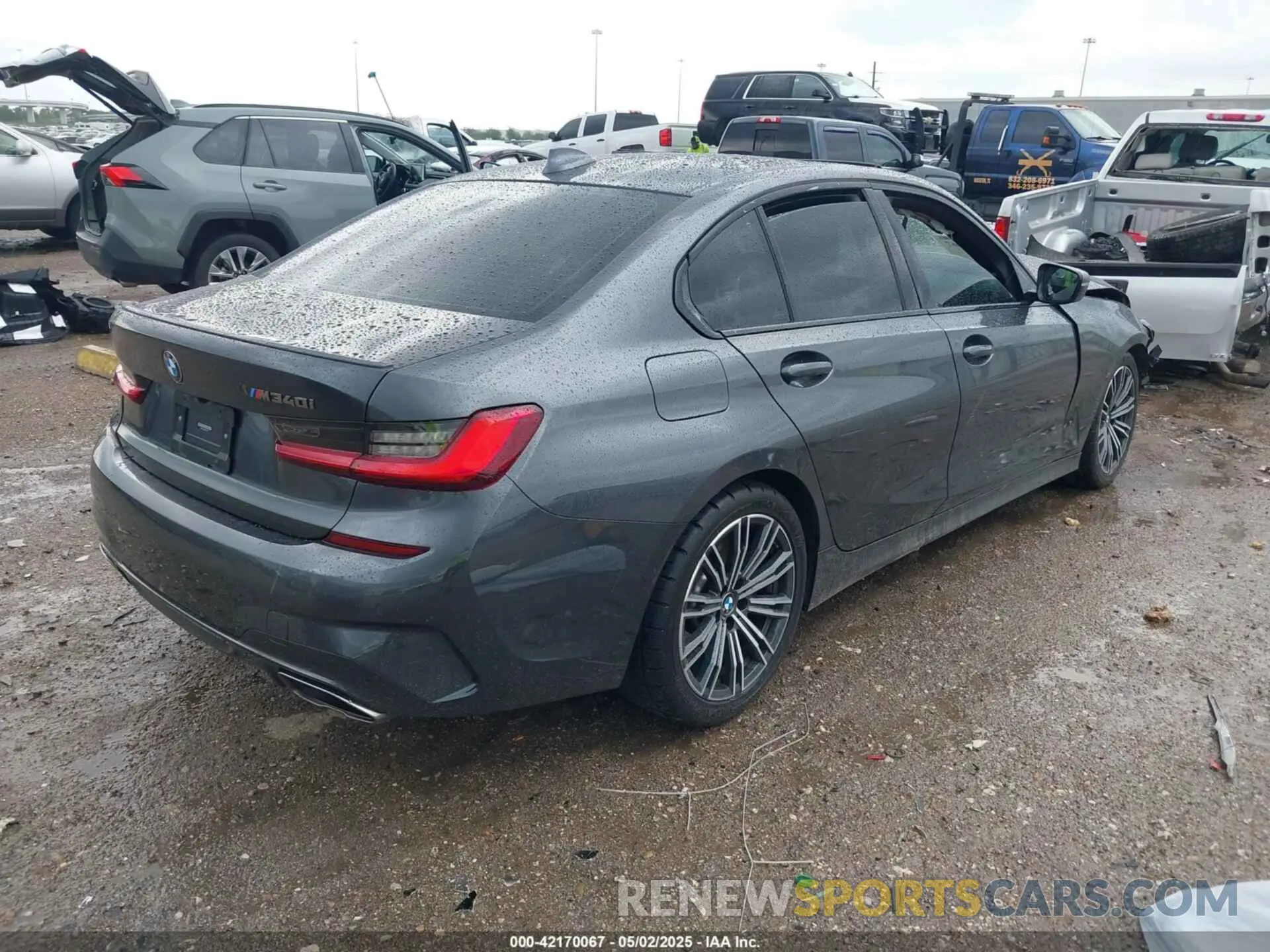 4 Фотография поврежденного автомобиля 3MW5U7J06M8C11570 BMW 3 SERIES 2021