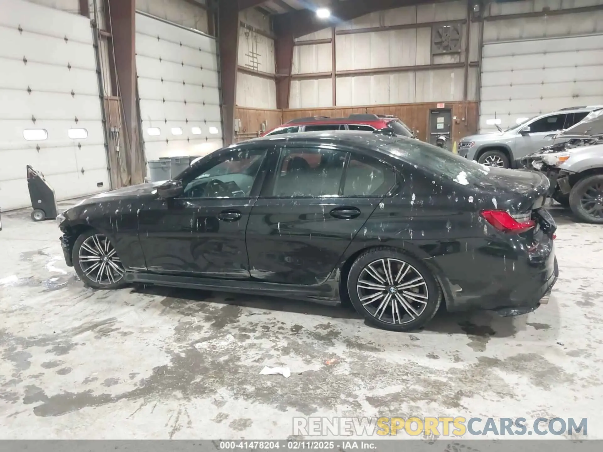 15 Фотография поврежденного автомобиля 3MW5U9J00M8B62605 BMW 3 SERIES 2021