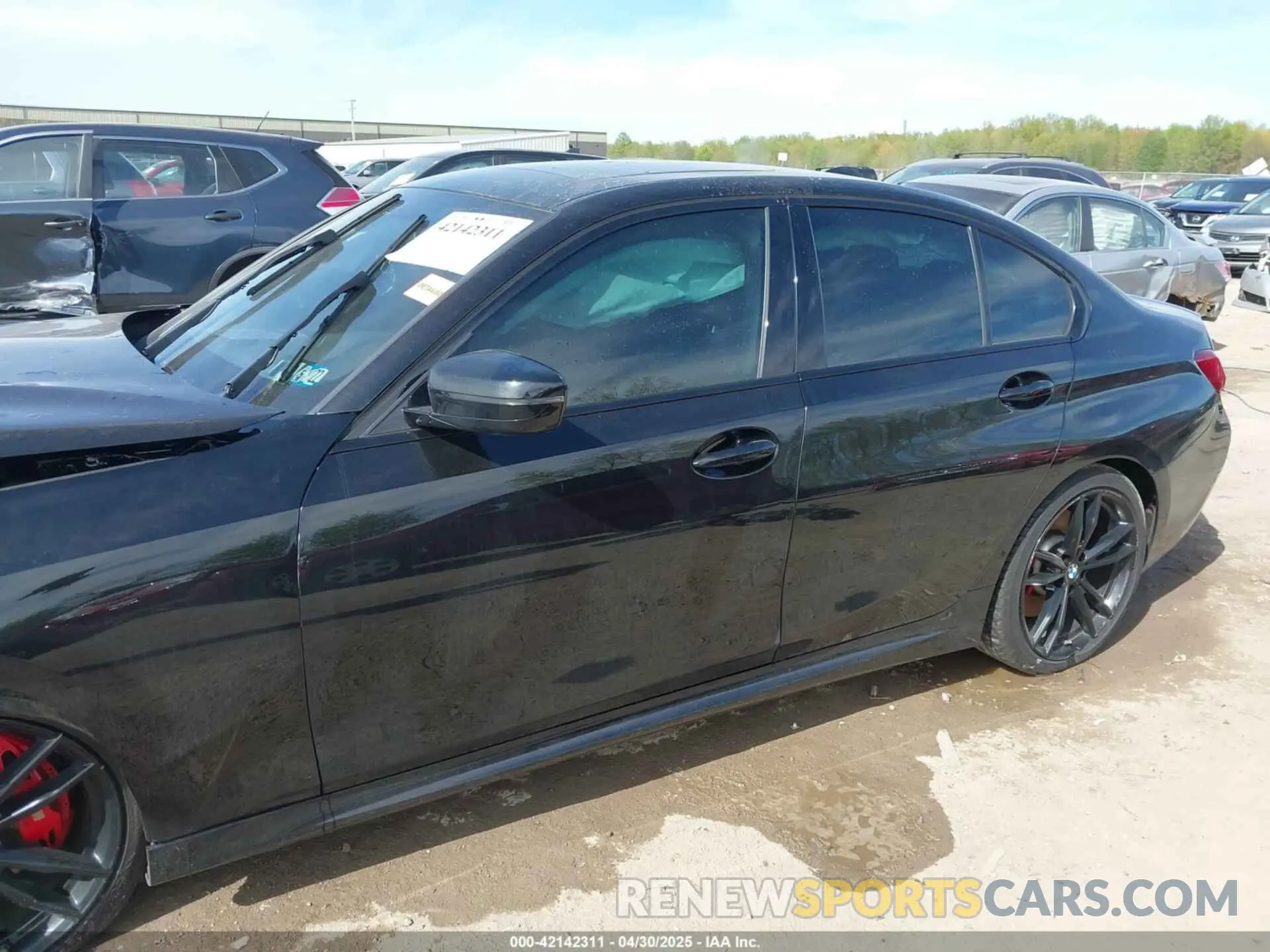 14 Фотография поврежденного автомобиля 3MW5U9J06M8C00189 BMW 3 SERIES 2021