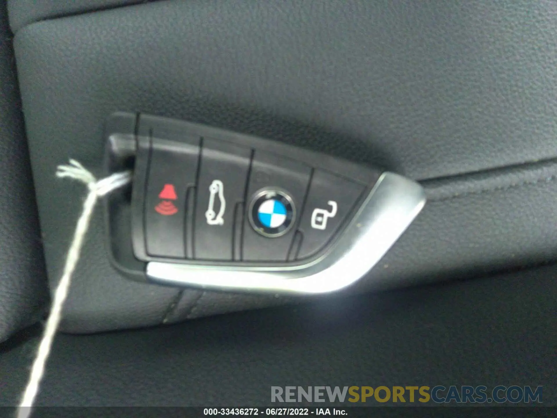 11 Photograph of a damaged car 3MW5U9J0XM8B77015 BMW 3 SERIES 2021