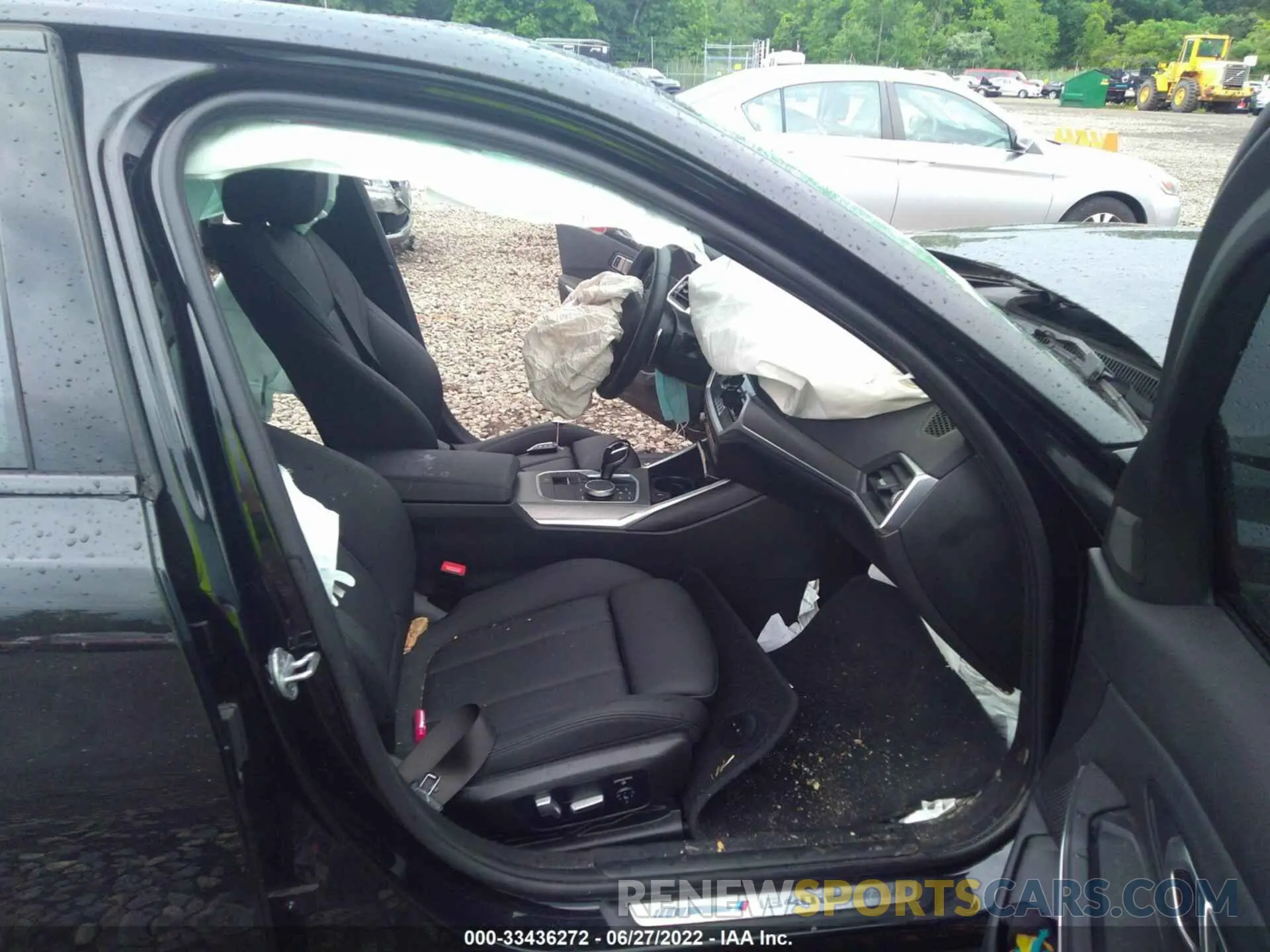 5 Photograph of a damaged car 3MW5U9J0XM8B77015 BMW 3 SERIES 2021