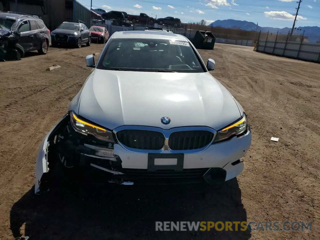 5 Фотография поврежденного автомобиля WBA5R7C01MFK13622 BMW 3 SERIES 2021
