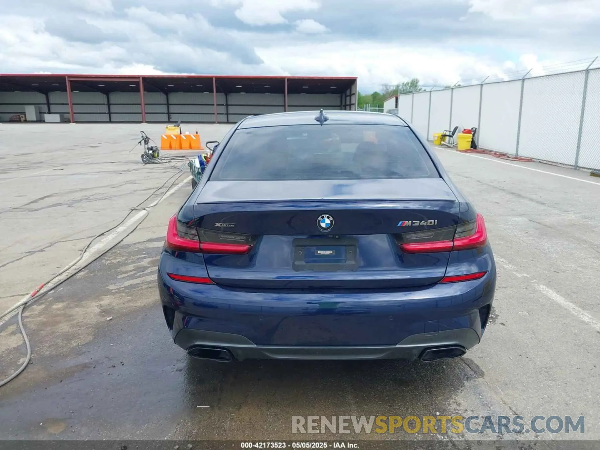 16 Photograph of a damaged car WBA5U9C00MFK97023 BMW 3 SERIES 2021