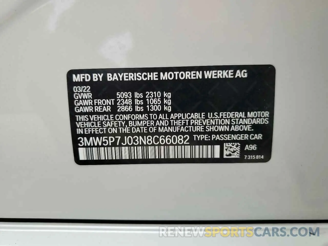13 Photograph of a damaged car 3MW5P7J03N8C66082 BMW 3 SERIES 2022