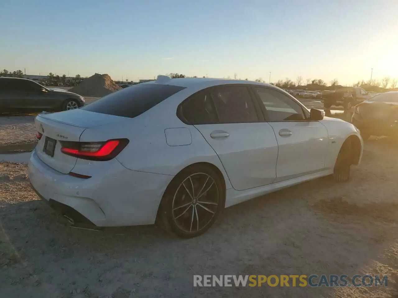3 Фотография поврежденного автомобиля 3MW5P7J05N8C64284 BMW 3 SERIES 2022