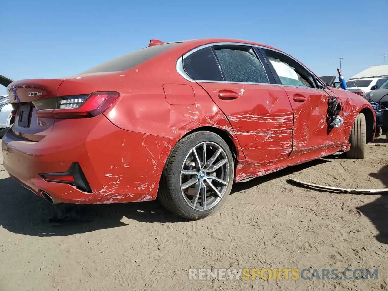 3 Photograph of a damaged car 3MW5P9J03N8C54249 BMW 3 SERIES 2022