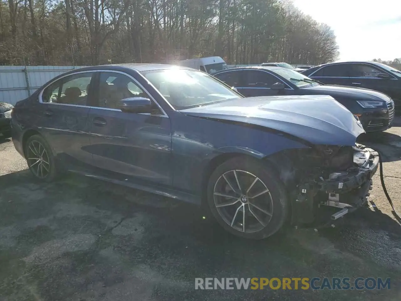 4 Photograph of a damaged car 3MW5R1J00N8C62756 BMW 3 SERIES 2022