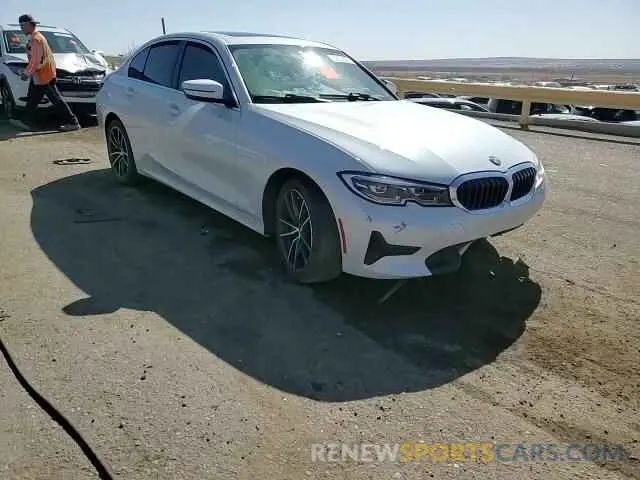 13 Photograph of a damaged car 3MW5R1J05N8C31289 BMW 3 SERIES 2022
