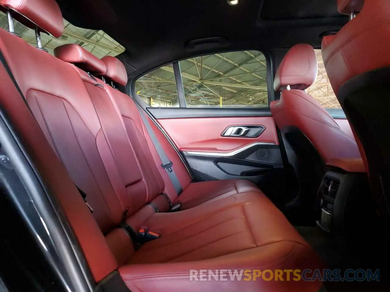 10 Фотография поврежденного автомобиля 3MW5R1J05N8C41871 BMW 3 SERIES 2022