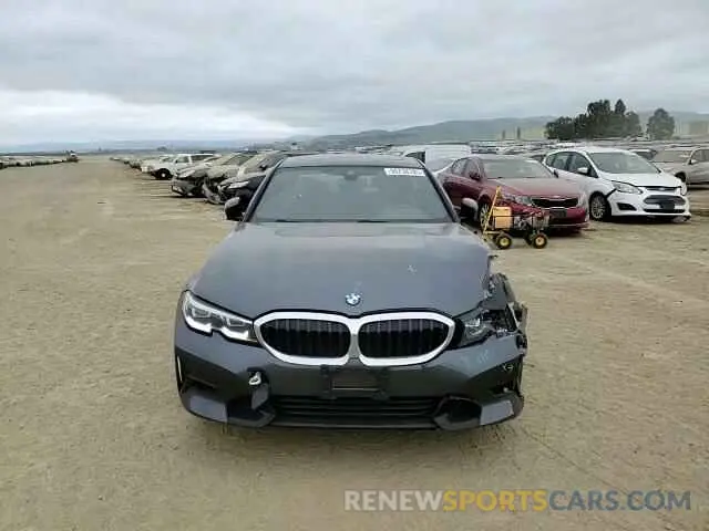 10 Фотография поврежденного автомобиля 3MW5R1J05N8C48755 BMW 3 SERIES 2022