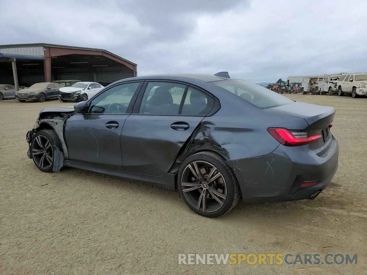 2 Фотография поврежденного автомобиля 3MW5R1J05N8C48755 BMW 3 SERIES 2022