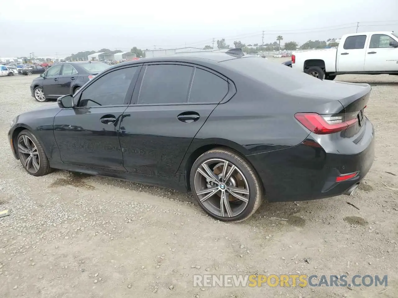 2 Фотография поврежденного автомобиля 3MW5R1J06N8C45380 BMW 3 SERIES 2022