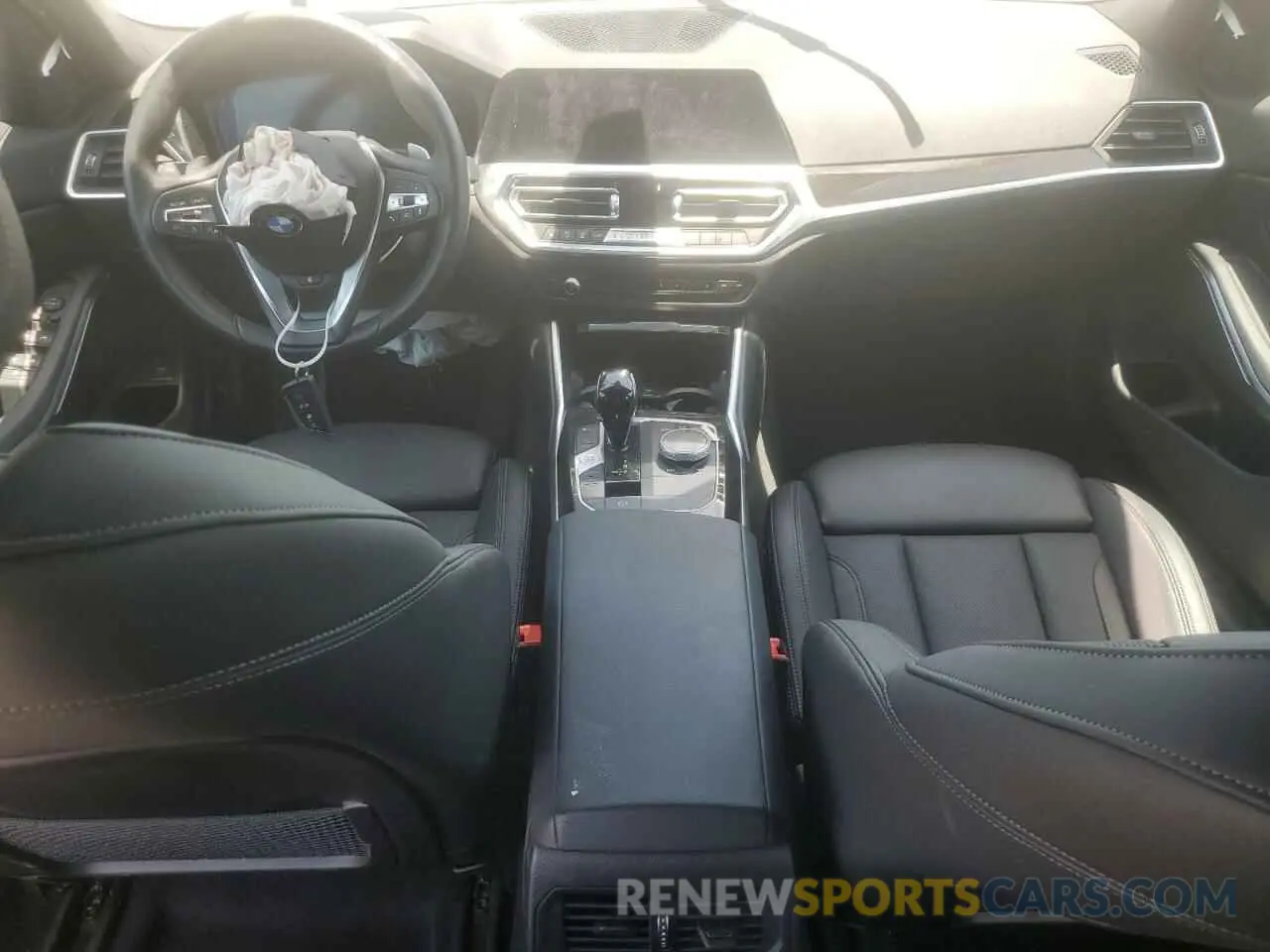 8 Фотография поврежденного автомобиля 3MW5R1J06N8C53916 BMW 3 SERIES 2022