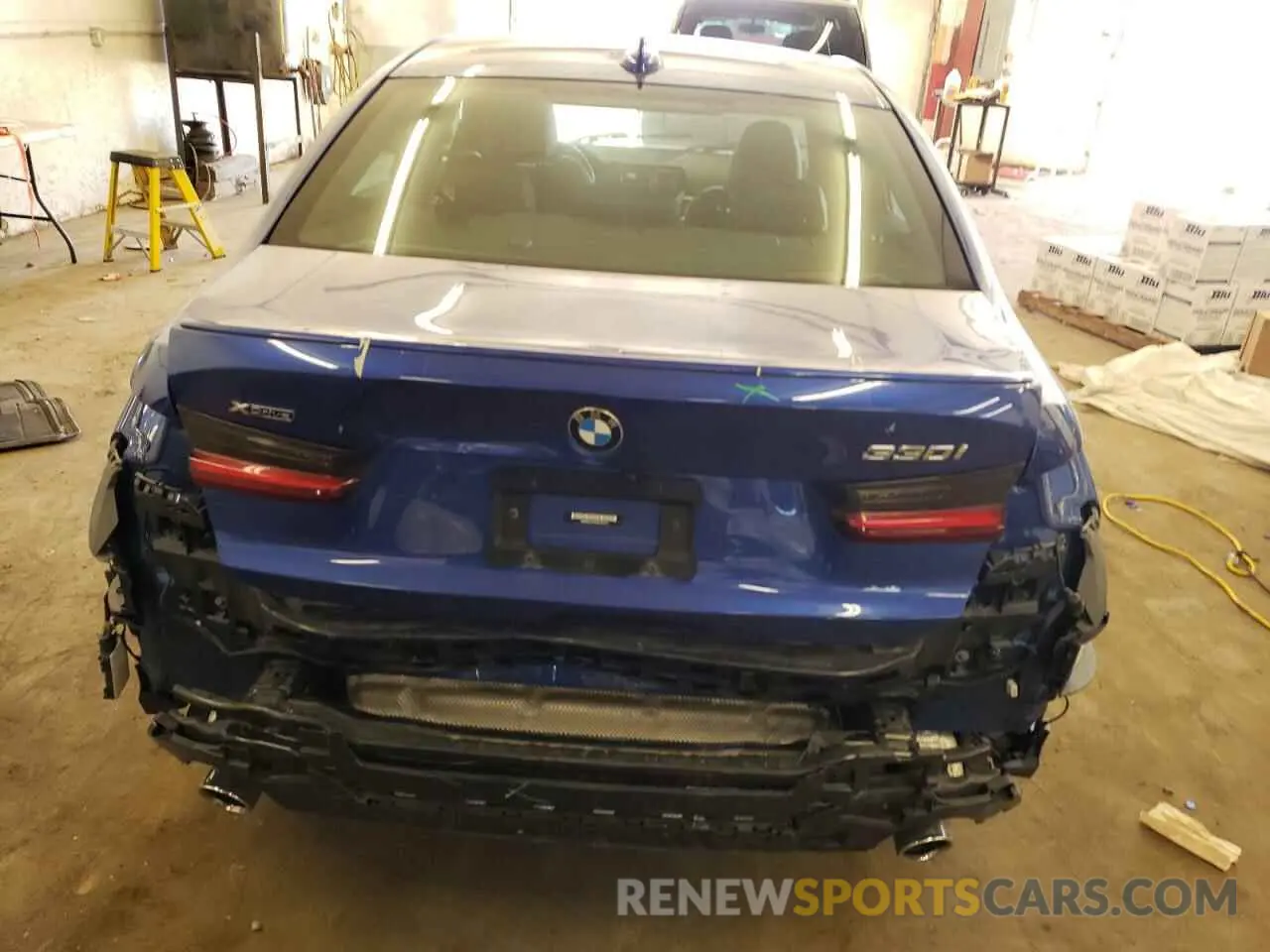 6 Photograph of a damaged car 3MW5R7J01N8C74210 BMW 3 SERIES 2022