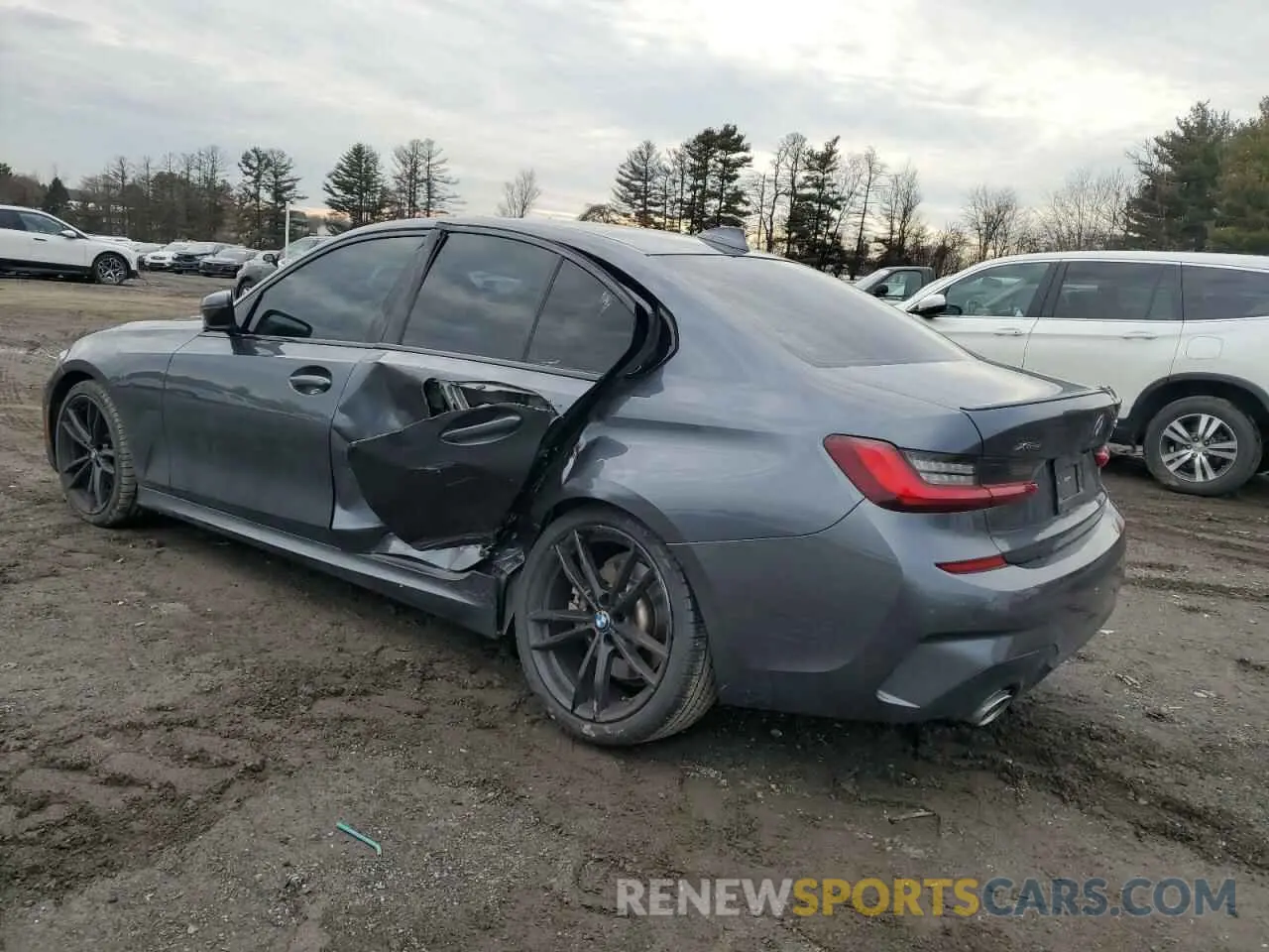 2 Фотография поврежденного автомобиля 3MW5R7J01N8C77673 BMW 3 SERIES 2022