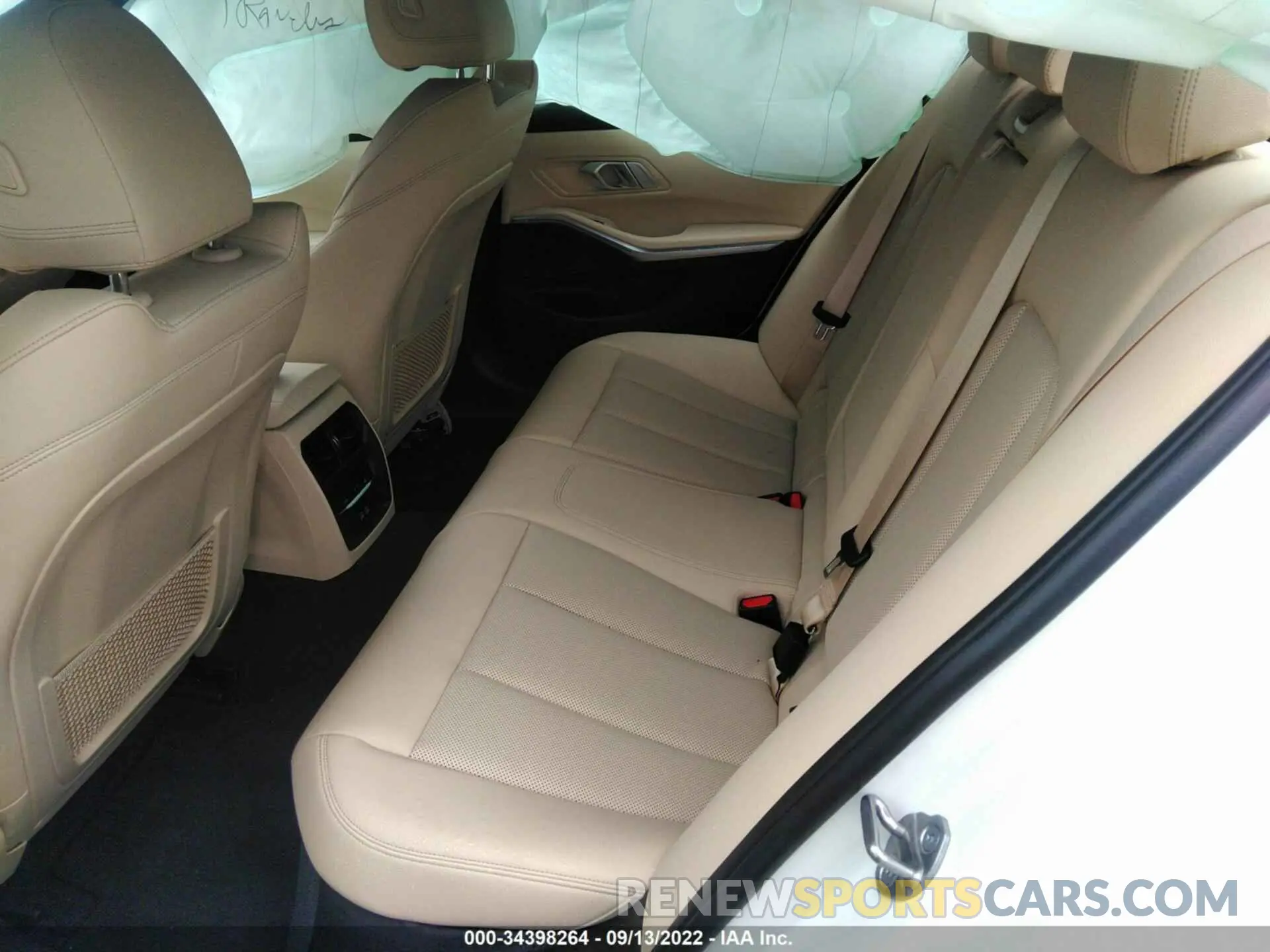 8 Фотография поврежденного автомобиля 3MW5R7J05N8C43400 BMW 3 SERIES 2022