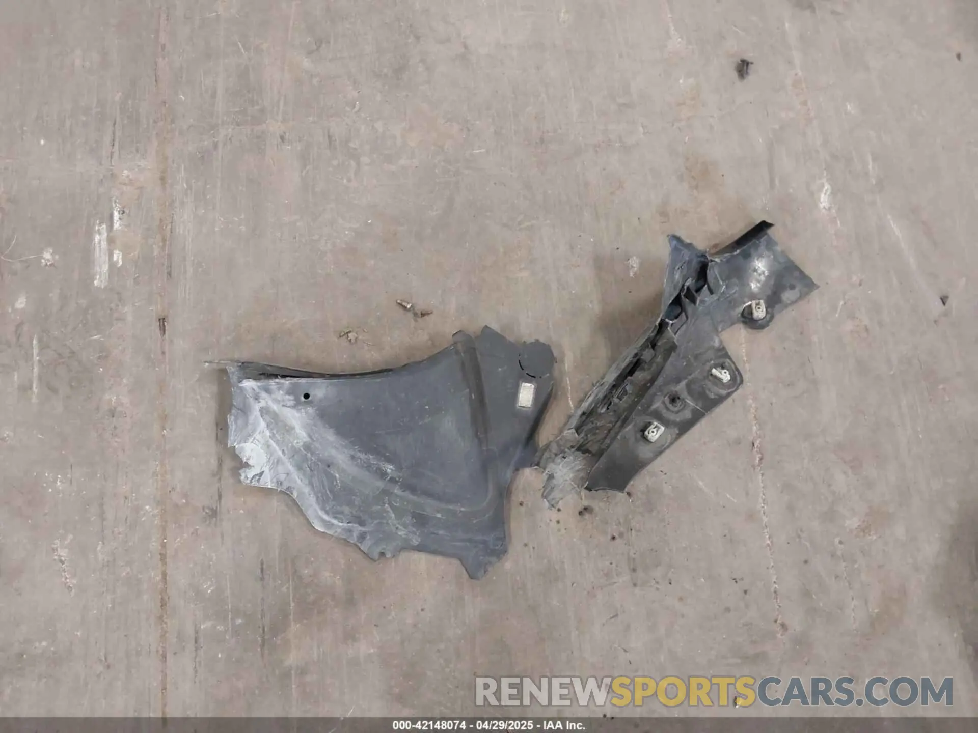 12 Photograph of a damaged car 3MW5U9J02N8C62190 BMW 3 SERIES 2022