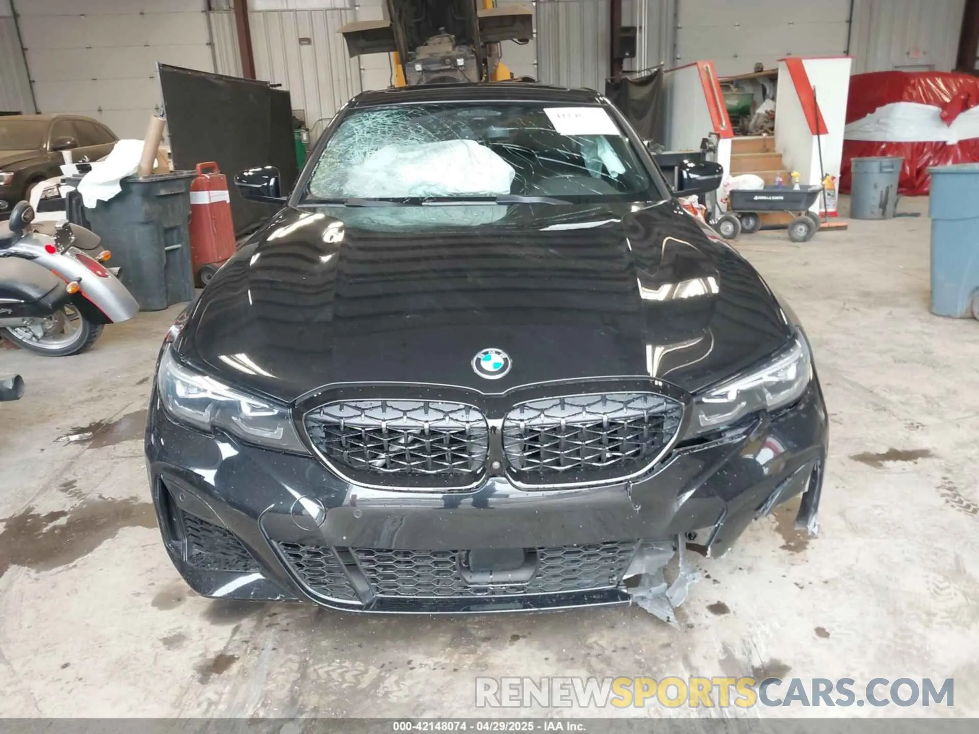 13 Photograph of a damaged car 3MW5U9J02N8C62190 BMW 3 SERIES 2022