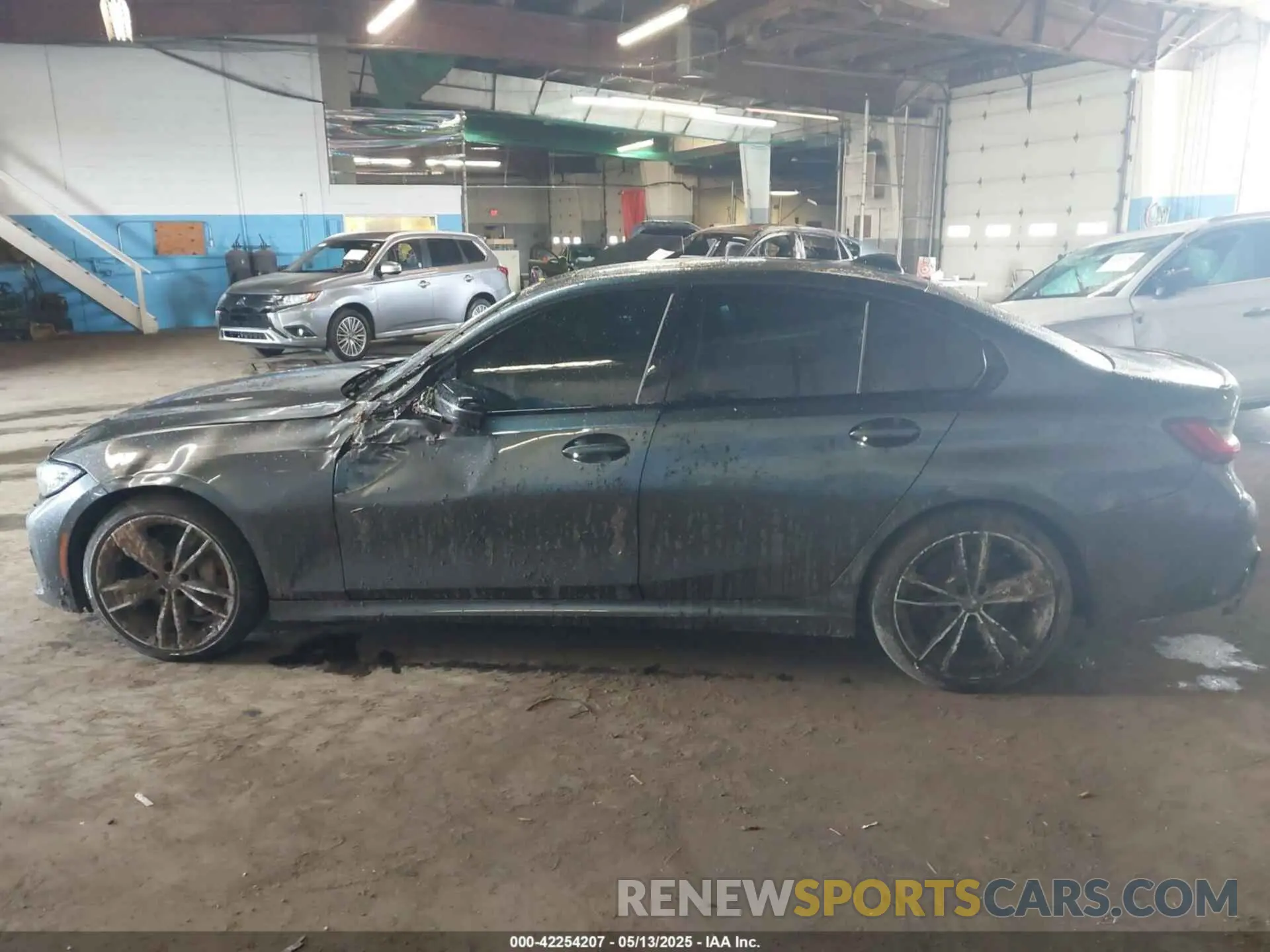 14 Фотография поврежденного автомобиля 3MW5U9J04N8C31684 BMW 3 SERIES 2022
