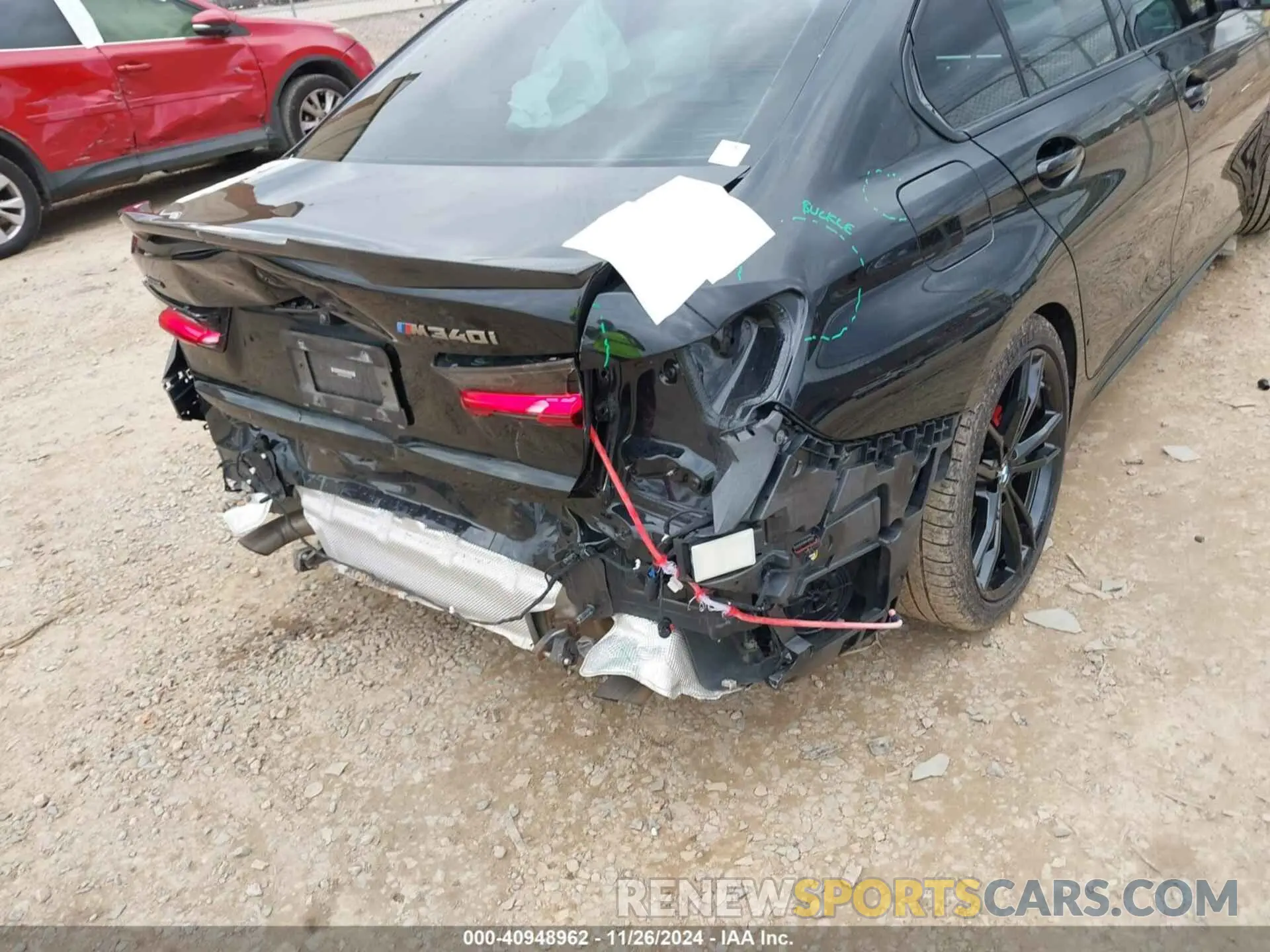 18 Photograph of a damaged car 3MW5U9J06N8C59566 BMW 3 SERIES 2022