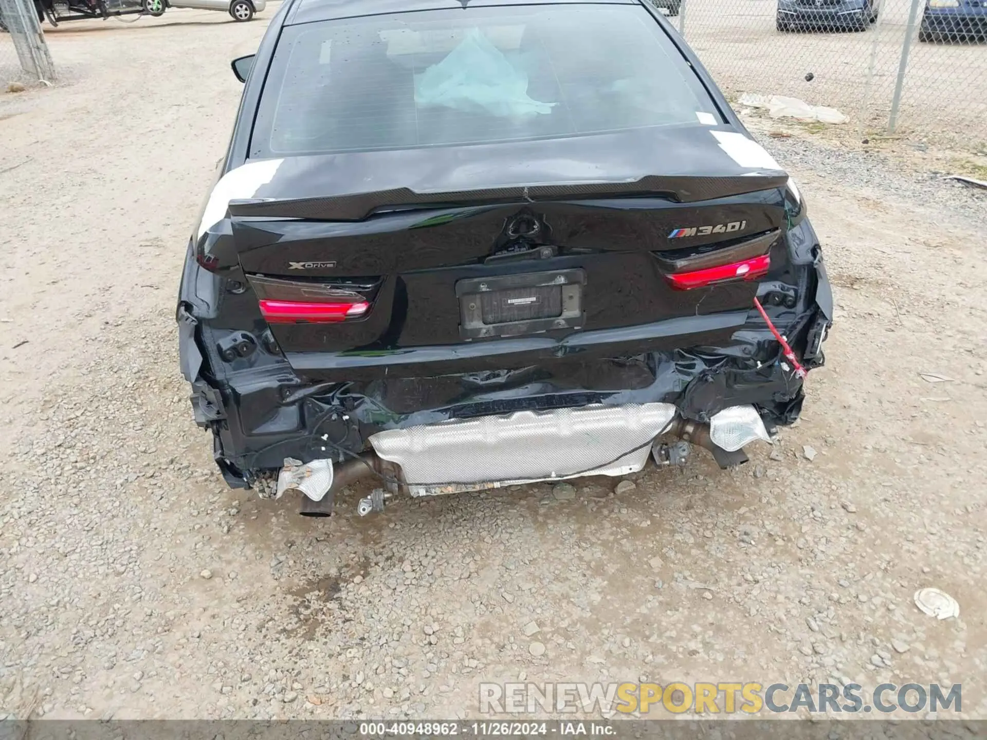 6 Photograph of a damaged car 3MW5U9J06N8C59566 BMW 3 SERIES 2022