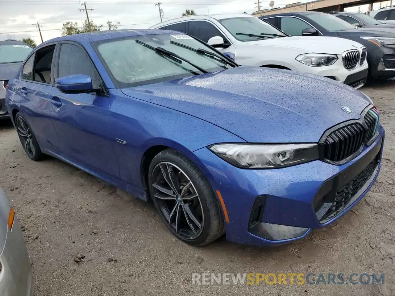 4 Photograph of a damaged car 3MW39FF03P8C84217 BMW 3 SERIES 2023