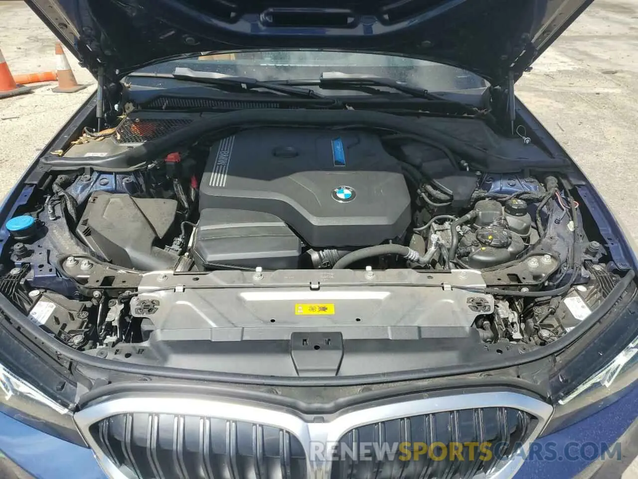 11 Фотография поврежденного автомобиля 3MW39FF0XP8D03121 BMW 3 SERIES 2023