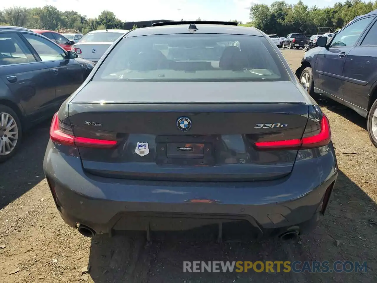 6 Photograph of a damaged car 3MW39FS03P8D13236 BMW 3 SERIES 2023